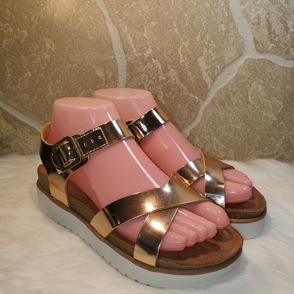 WOMENS SANDALS NOT RATED - Picture 5 of 13